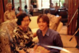 ภาพถ่ายอาจารย์ลัดดา (สารตายน) ศิลปบรรเลง ที่บ้านคุณอัปสร