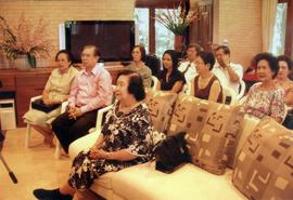 ภาพถ่าย อ.ลัดดา ศิลปบรรเลง และ บุตรชาย(กุลธร ศิลปบรรเลง) ที่บ้านคุณอัปสร