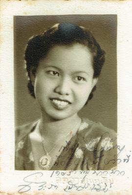 ภาพถ่ายเพื่อนของอาจารย์ลัดดา