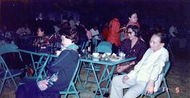 งานเลี้ยงฉลองครบ 72 ปี ของ อ.ลัดดา ศิลปบรรเลง ที่บ้าน สุขุมวิท 39