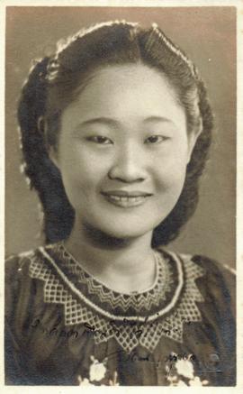 ภาพถ่ายเพื่อนของอาจารย์ลัดดา