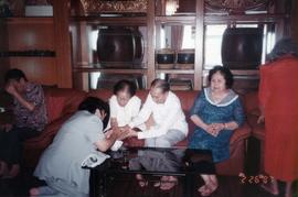 ภาพถ่ายครอบครัวศิลปบรรเลงที่บ้านสุขุมวิท39