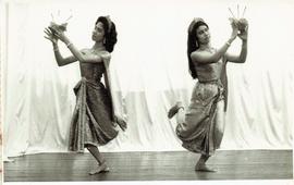 โรงเรียนผกาวลีนาฏดุริยางค์