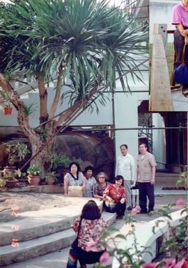 ภาพอาจารย์ประสิทธิ์ กับ อาจารย์ลัดดา และครอบครัว