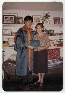 สันติภาพ ศิลปบรรเลง และ คุณหญิงชิ้น ศิลปบรรเลง