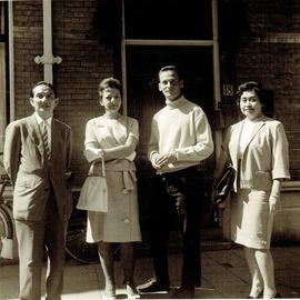 อ.ประสิทธิ์ กับ อ.ลัดดา ในต่างประเทศ