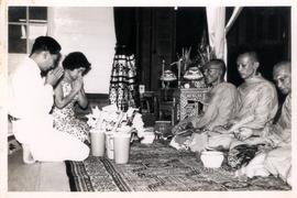 พิธีสงฆ์ในการเปิดโรงละครของโรงเรียนผกาวลีนาฏดุริยางค์