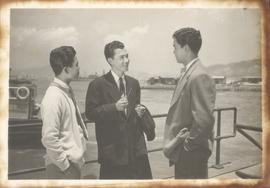 ภาพถ่ายจากภาพยนตร์ เรื่อง ไฟชีวิต