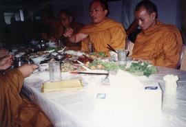 งานทำบุญวันเกิด อ.ประสิทธิ์ ศิลปบรรเลง ที่บ้านเลขที่ 56 สุขุมวิท 39