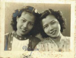 ภาพถ่ายเพื่อนของอาจารย์ลัดดา