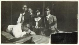 ภาพอาจารย์ประสิทธิ์ และเพื่อนๆ ขณะศึกษาที่ประเทศญี่ปุ่น