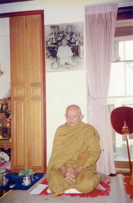 ทำบุญที่บ้าน อ.ประสิทธิ์-อ.ลัดดา ที่บ้านซอยสุขุมวิท 39