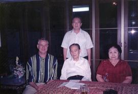 ภาพผู้มาแสดงความยินดี