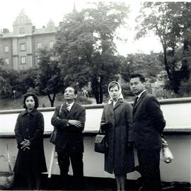 อ.ประสิทธิ์ ศิลปบรรเลง ในต่างประเทศ