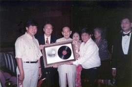 ภาพงานรับพระราชทานรางวัลศิลปินแห่งชาติ