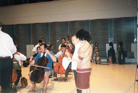 ภาพการอัดซีดีเพลงของมหาวิทยาลัยอัสสัมชัญที่หอประชุมเล็ก ศูนย์วัฒนธรรม