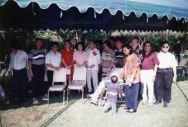 ภาพงานเลี้ยงแสดงความยินดีที่รับรางวัลศิลปินแห่งชาติ ที่บ้านพลเอก โชคชัย-วัลย์ดา หงส์ทอง