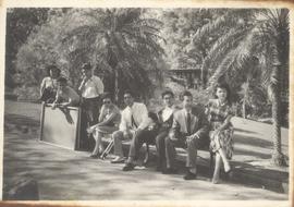 ภาพถ่ายจากภาพยนตร์ เรื่อง ไฟชีวิต