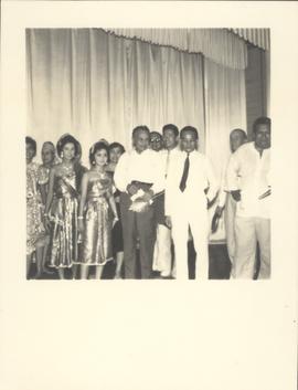 Edward G. Robinson มาชมนาฎศิลป์ผกาวลี ที่โรงละครในบ้านบาตร