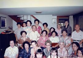 อ.ลัดดา และ เพื่อนนักเรียนเก่า เบญจมะราชาลัย