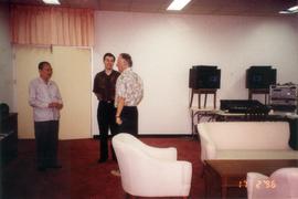 ภาพการอัดซีดีเพลง ชุด เสี่ยงเทียน ที่มหาวิทยาลัยหัวเฉียว