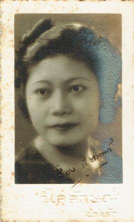 ภาพถ่ายเพื่อนของอาจารย์ลัดดา