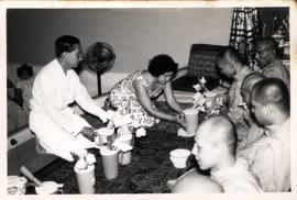 พิธีสงฆ์ในการเปิดโรงละครของโรงเรียนผกาวลีนาฏดุริยางค์