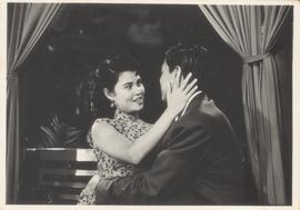 ภาพถ่ายจากภาพยนตร์ เรื่อง ไฟชีวิต